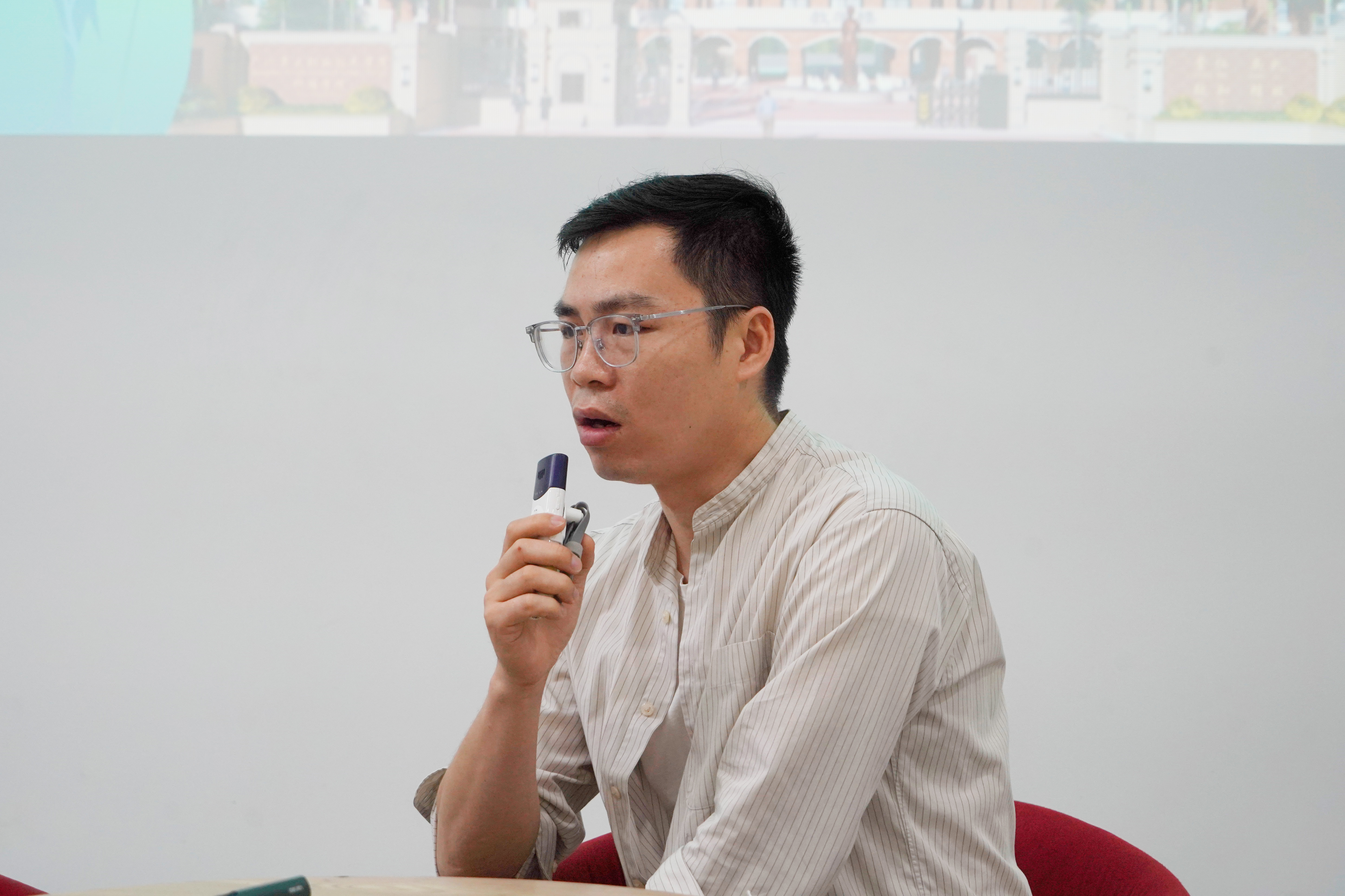 圆桌对谈2.jpg